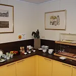 Hotel Biohotel Amadeus 4*