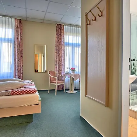Biohotel Amadeus 4*