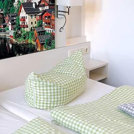 Biohotel Amadeus 4* Шверин